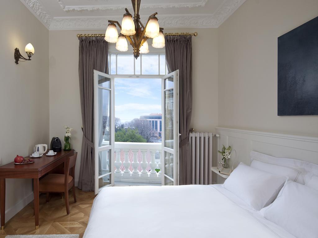 Armada Istanbul Pera Hotel Esterno foto