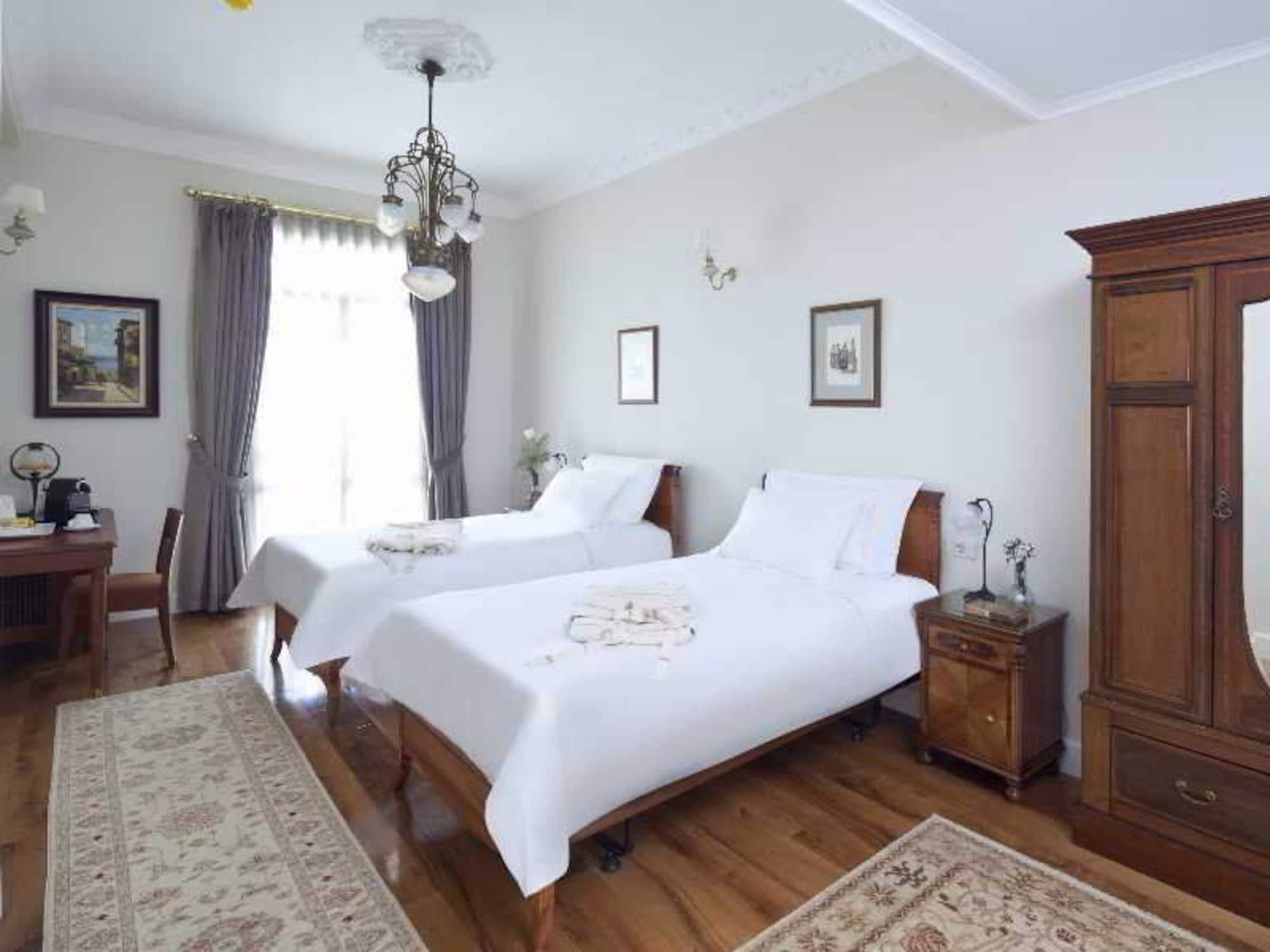 Armada Istanbul Pera Hotel Esterno foto